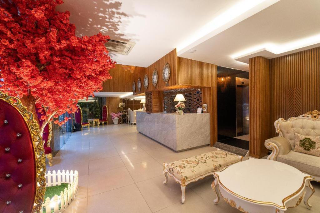 The White Hotel 8A Thai Van Lung Ho Chi Minh-Byen Eksteriør billede