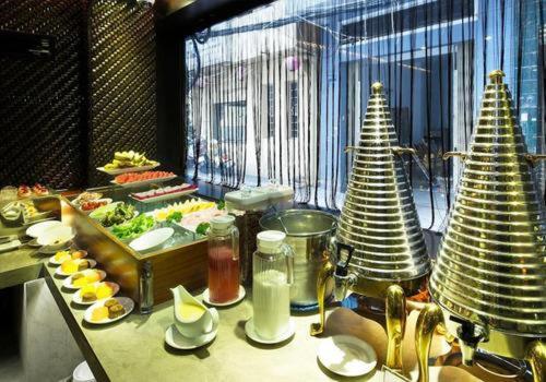 The White Hotel 8A Thai Van Lung Ho Chi Minh-Byen Eksteriør billede