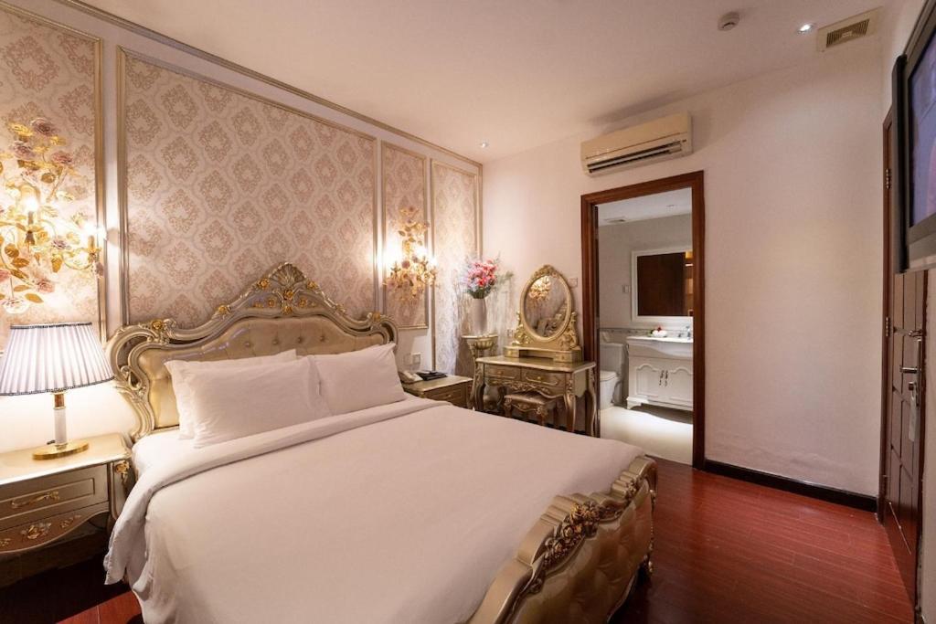 The White Hotel 8A Thai Van Lung Ho Chi Minh-Byen Eksteriør billede