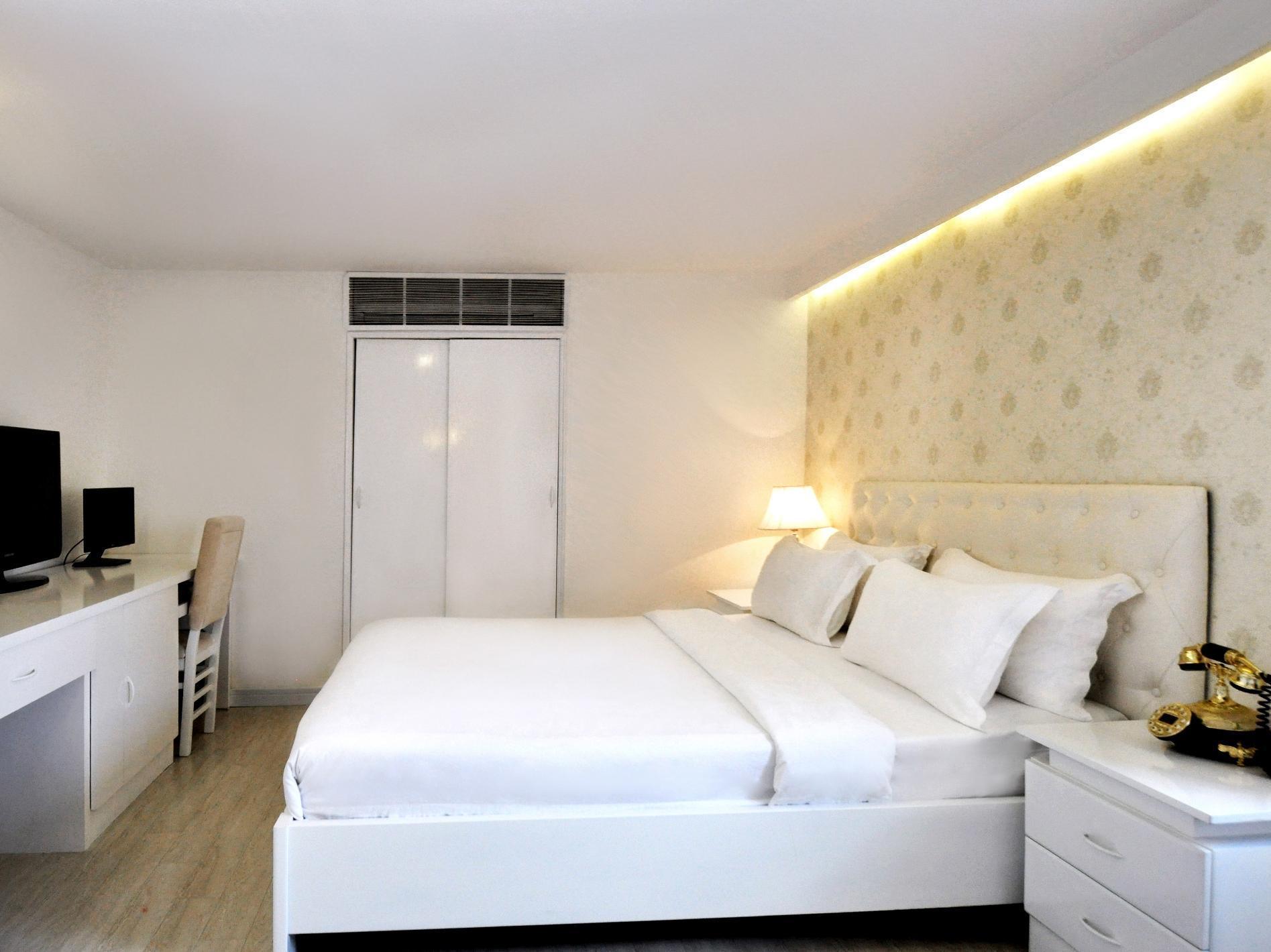 The White Hotel 8A Thai Van Lung Ho Chi Minh-Byen Eksteriør billede
